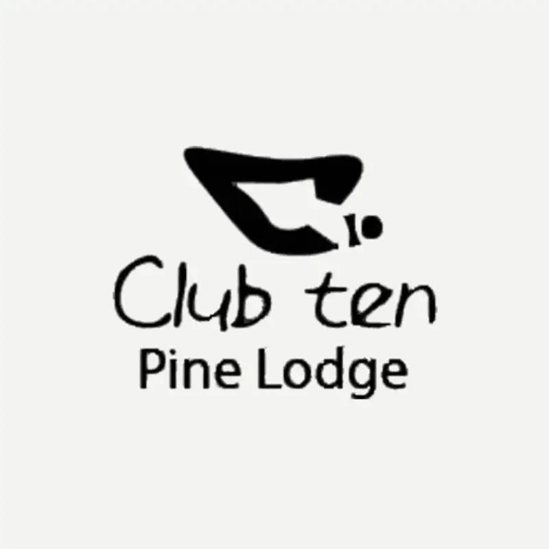 Club Ten Pine Lodge